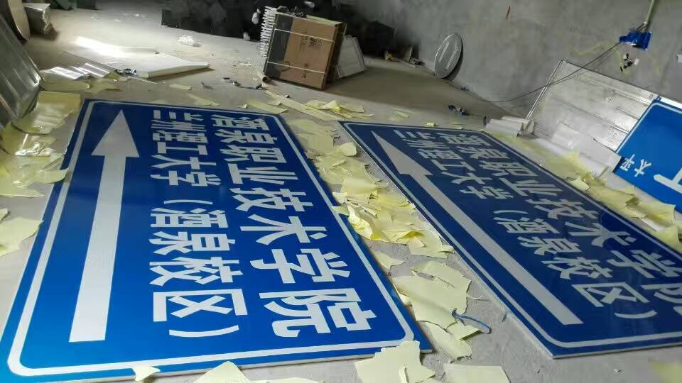 廣告發(fā)布 精準(zhǔn)觸達(dá)的藝術(shù)與策略